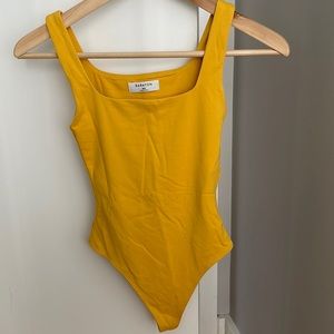 Babaton yellow contour bodysuit xxs